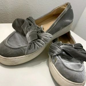 Nine West Women's Gray Slip On Shoes Size 8